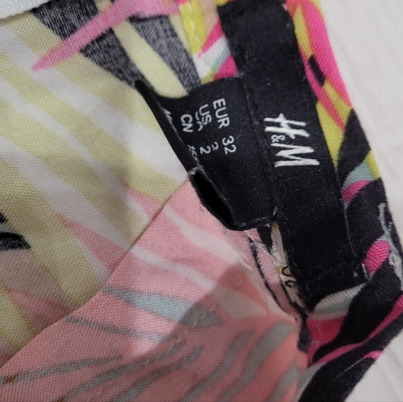 Woman's skirt H&M size 2 - Picture 3 of 5